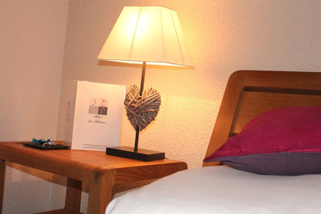 Hotel Des Falaises Villers-sur-Mer Rum bild